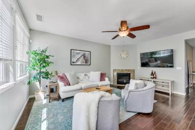 Main picture of 2725 Peavine Creek Rd
