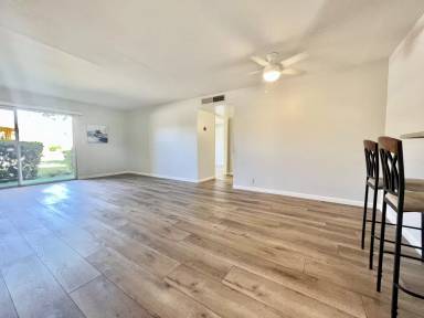 Main picture of Camelback House Condos