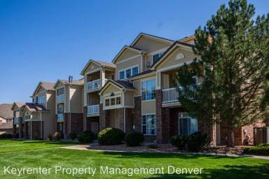 Main picture of 5735 N Genoa Way