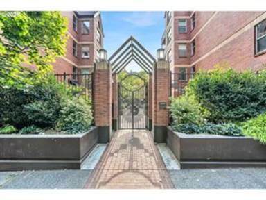 Main picture of University Park Condos