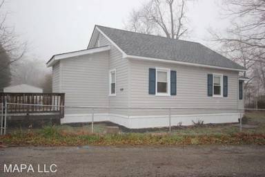 Main picture of 414 Hanway Ln