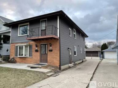 Main picture of 307 S 76th St
