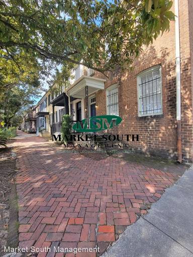 Main picture of 424 E Liberty St