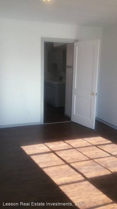 Main picture of 3608 Ninock St