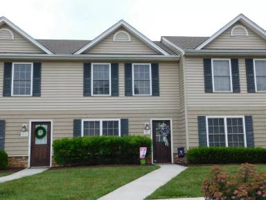 Main picture of 85 Old Tavern Cir