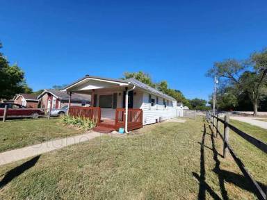 Main picture of 1042 Helen Ave