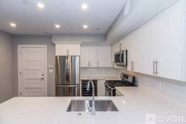 Main picture of 11 Minot St