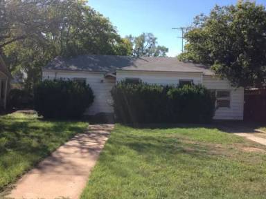 Main picture of 3141 S 4th St