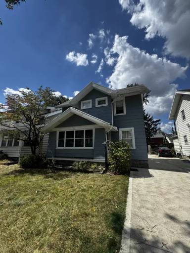 Main picture of 582 Colima Dr