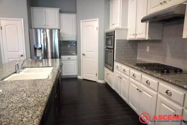 Main picture of 8409 Alonzo Ct