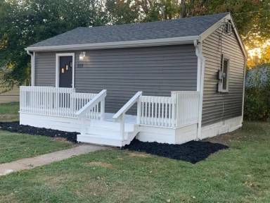 Main picture of 1101 N Philips St