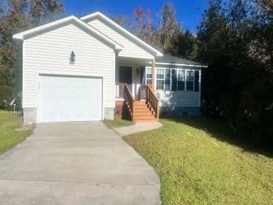 Main picture of 200 Attmore Dr