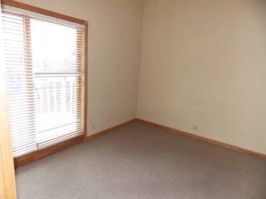 Main picture of 359 N Main St