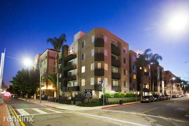 Main picture of 6600 Yucca St