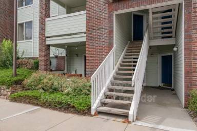 Main picture of 33 S Boulder Cir Condos