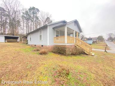 Main picture of 222 Hahn St