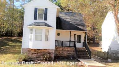 Main picture of 7632 Crestview Dr