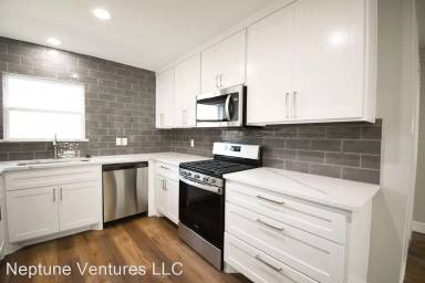 Main picture of 2805 Cornell Cir