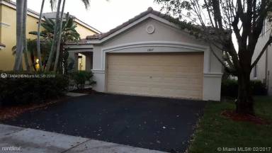 Main picture of 1467 Sunset Way