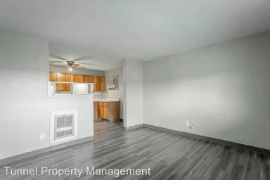 Main picture of 206 N Hickory St