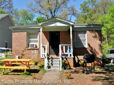 Main picture of 3124 Seymour Dr
