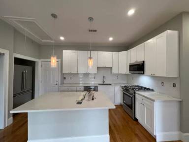 Main picture of 73 Pearl St