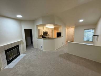 Main picture of 5000 NW Village Park Dr