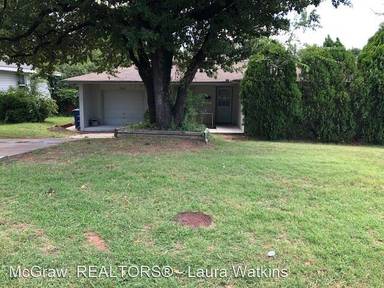 Main picture of 3701 S Richmond Ave
