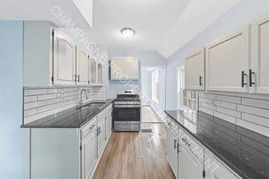 Main picture of 2454 Cypress Ave