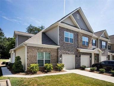 Main picture of 4016 Canterwood Dr