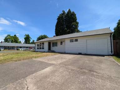 Main picture of 1593 Maywood Ave