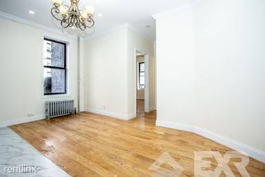Main picture of 1155 E 35th St