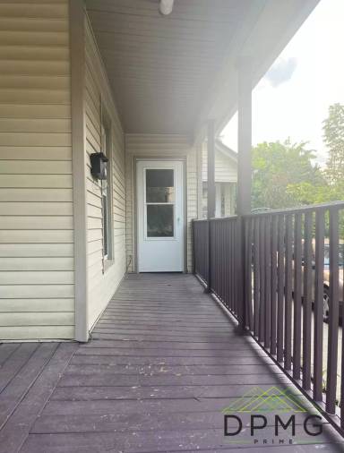 Main picture of 128 S Hosmer St