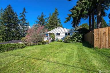 Main picture of 4801 84th St SW