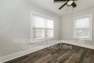 Main picture of 2143 NW 29th St