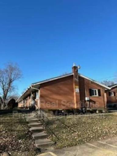 Main picture of 221 Rockaway Ave