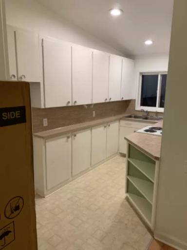 Main picture of 1200 N Water St