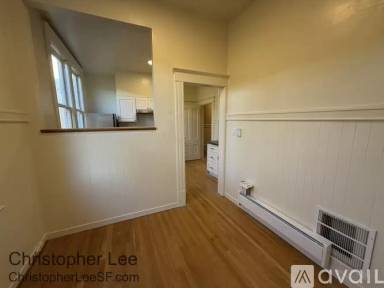 Main picture of 2211 Pine St