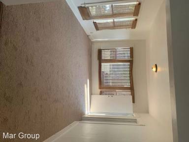 Main picture of 1632 J St