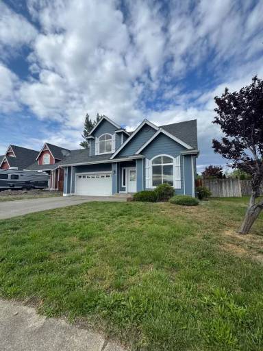 Main picture of 2210 N Clearview Dr