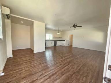 Main picture of 6615 National Park Dr