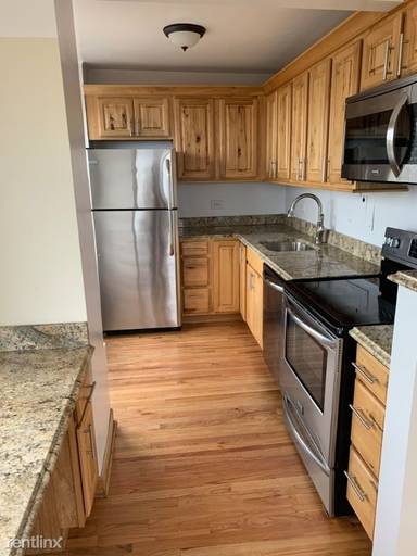 Main picture of Clarendon Shores