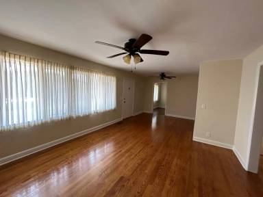 Main picture of 262 Rock Springs Dr
