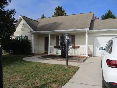 Main picture of 4835 Fallfield Dr