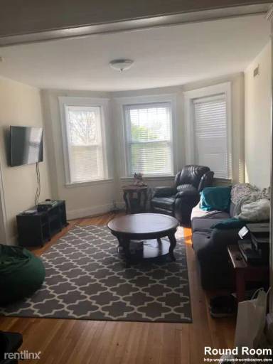 Main picture of 30 Addington Rd