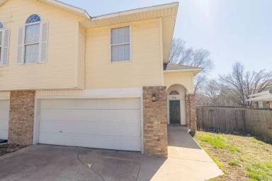 Main picture of 780 N Daisy Ln