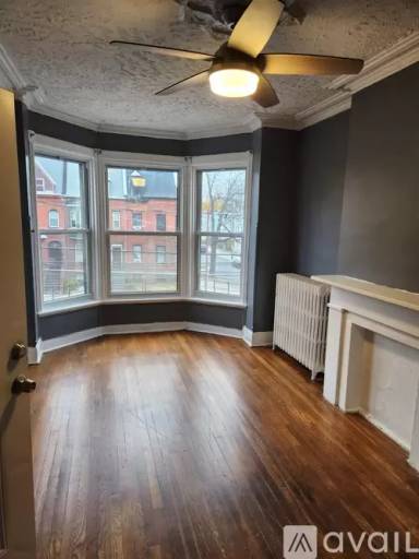 Main picture of 480 Clinton Ave