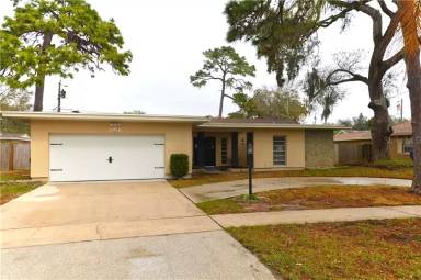 Main picture of 1566 Rosery Rd NE