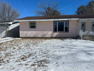 Main picture of 2190 19th St