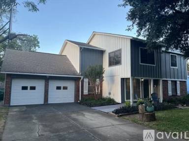 Main picture of 7138 Carvel Ln